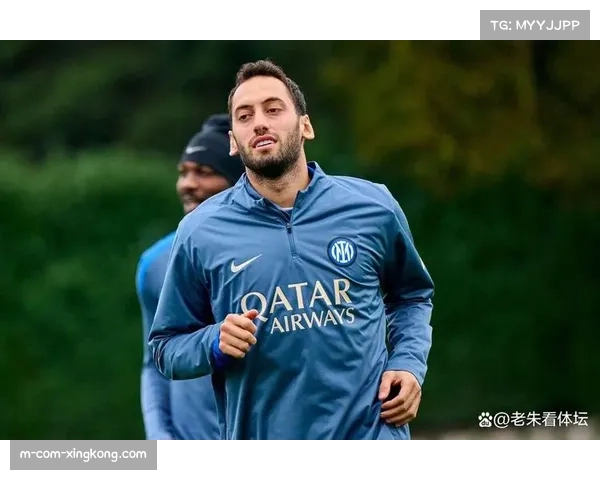 国米倾向于与恰尔汗奥卢续约 面对土超豪门追逐选择留住核心 国米倾向于与恰尔汗奥卢续约 面对土超豪门追逐选择留住核心