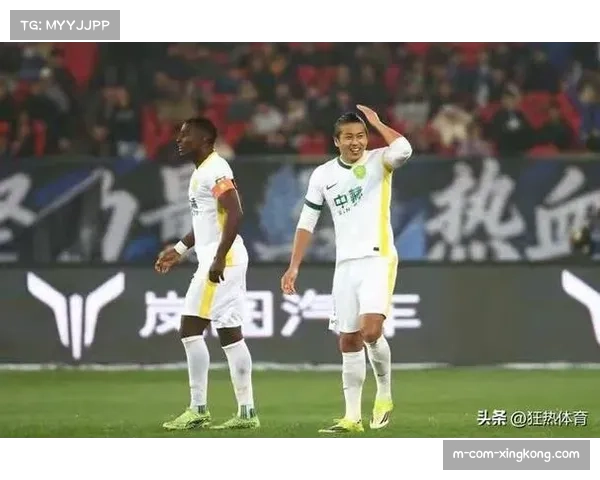 恩科洛洛左路传中助攻张玉宁 国安边路进攻体系渐入佳境 恩科洛洛左路传中助攻张玉宁 国安边路进攻体系渐入佳境